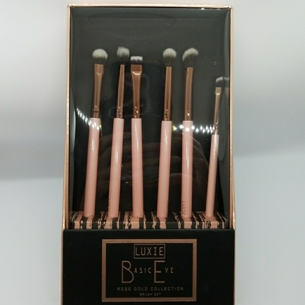 LUXIE ROSE GOLD BASIC EYE BRUSH SET - Picture 1 of 4